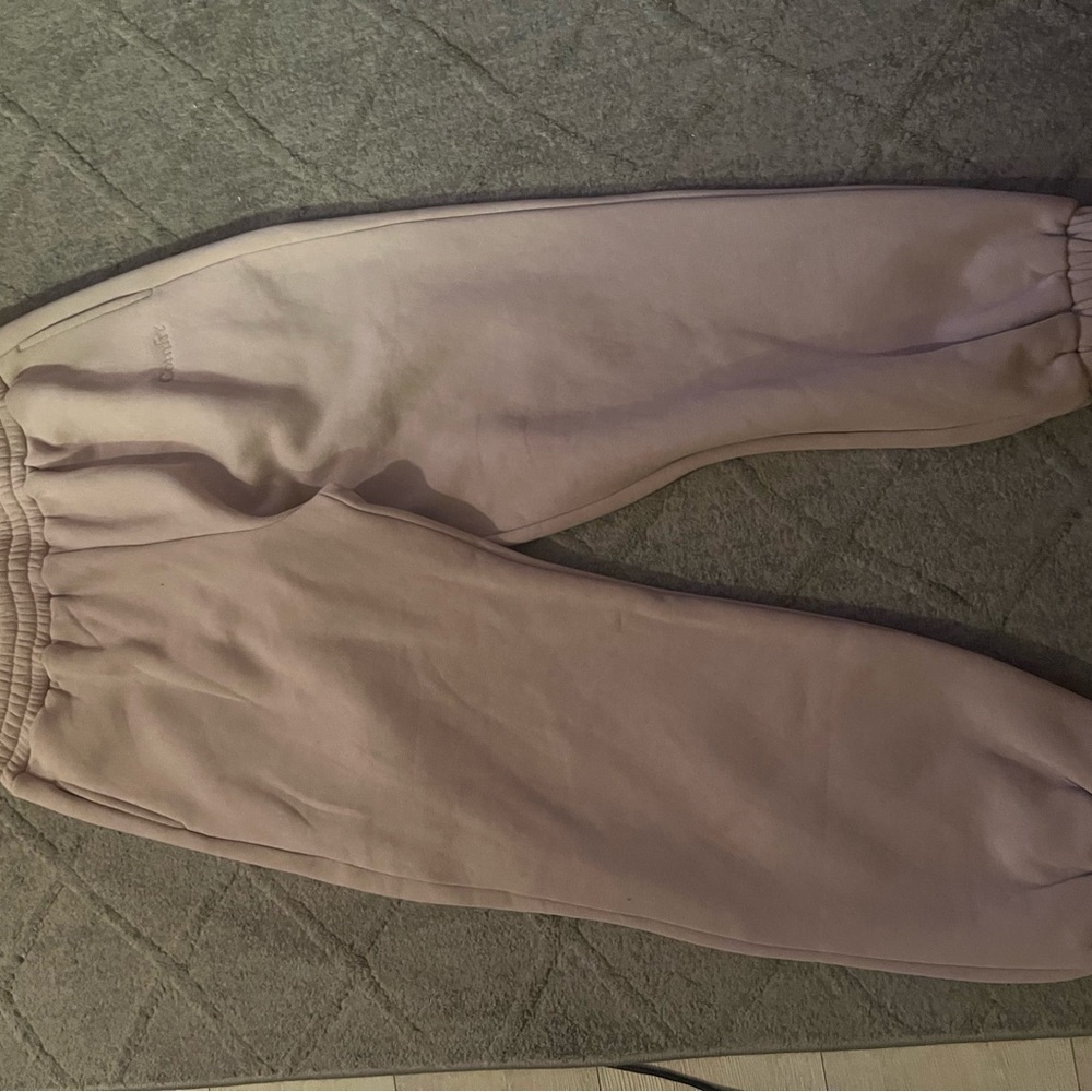 Never worn COMFRT Sweats❤️